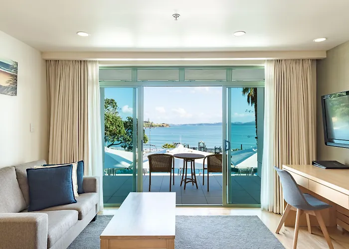Paihia Beach Resort & Spa Hotel